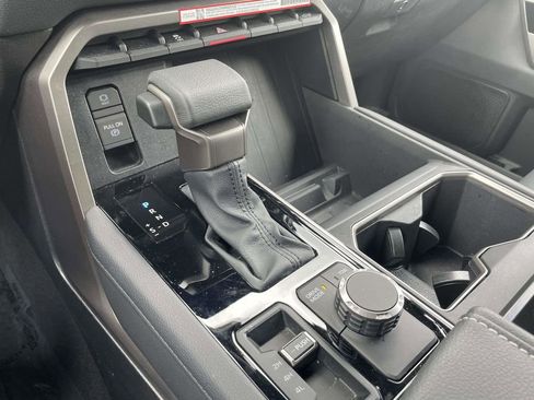 New 2026 Toyota Tundra Limited AWD/4WD image 42