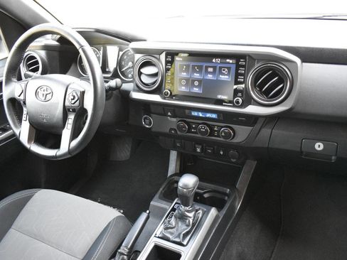 Used 2021 Toyota Tacoma TRD Sport image 25
