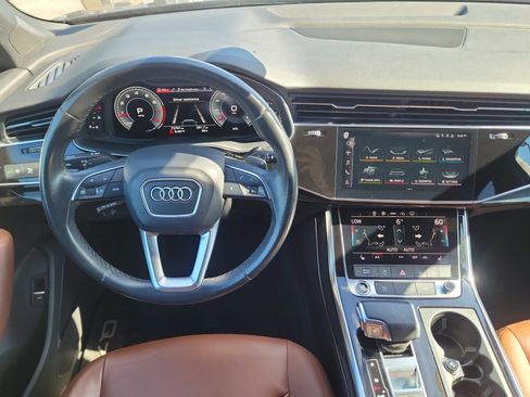Used 2021 Audi Q7 3.0T Premium Plus w/ Premium Plus Package AWD/4WD image 19