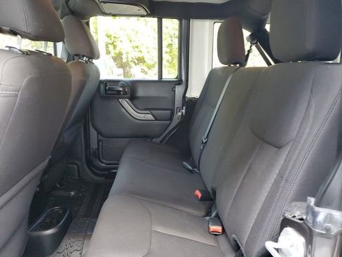 Used 2017 Jeep Wrangler Unlimited Sport w/ Quick Order Package 24S image 10