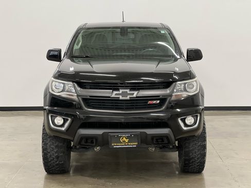 Used 2018 Chevrolet Colorado Z71 image 2