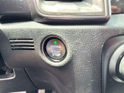 Used 2019 Ford Ranger Lariat w/ Equipment Group 501A Mid AWD/4WD image 41