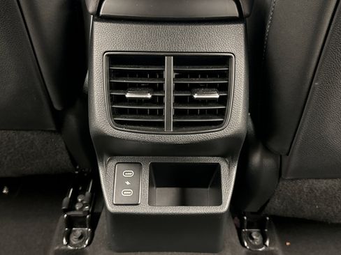 Used 2025 Kia Seltos S AWD/4WD image 21