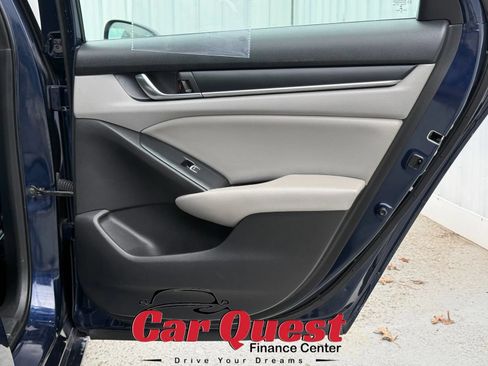 Used 2019 Honda Accord LX image 15