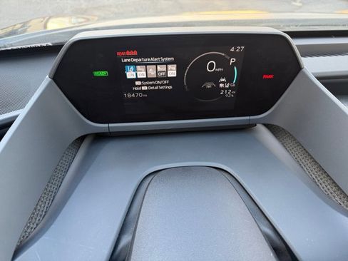 Used 2023 Subaru Solterra Limited image 15