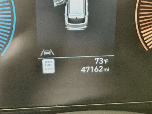 Used 2024 Hyundai Kona SEL AWD/4WD image 15