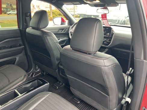 Certified 2024 Nissan Pathfinder Rock Creek image 16