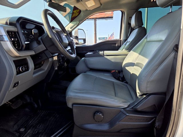 Used 2024 Ford F250 XL w/ FX4 Off-Road Package AWD/4WD image 5