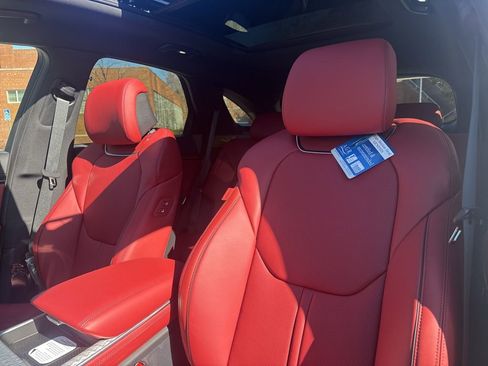 New 2026 Genesis GV70 2.5T Sport Prestige image 13