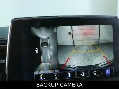 Used 2022 Chevrolet Tahoe Premier RWD image 20