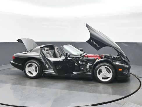 Used 1994 Dodge Viper RT/10 RWD image 41