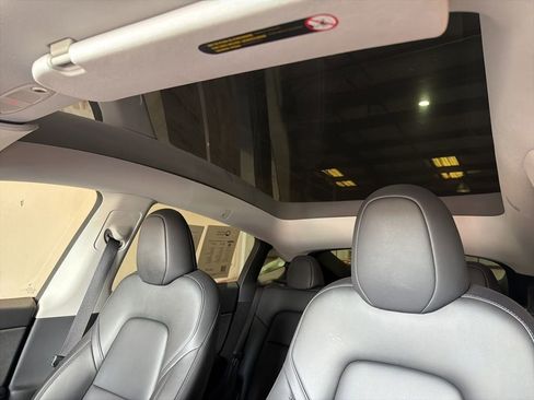 Used 2023 Tesla Model Y Long Range image 22