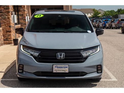 Used 2024 Honda Odyssey Sport image 8