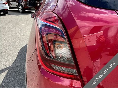 Used 2018 Buick Encore Essence FWD image 25