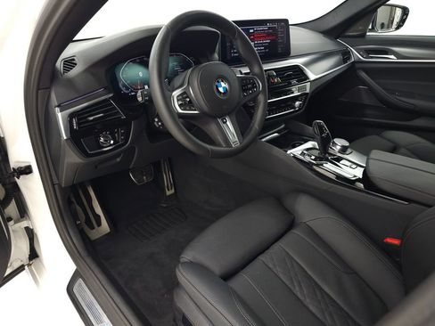 Used 2023 BMW 530i xDrive w/ M Sport Package AWD/4WD image 18