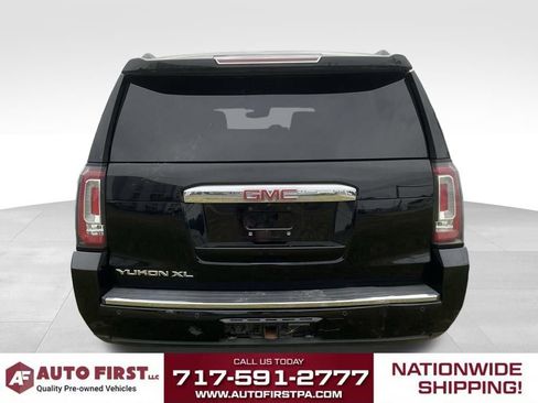 Used 2016 GMC Yukon XL Denali w/ Open Road Package AWD/4WD image 3
