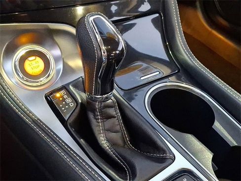 Used 2023 Nissan Maxima SV w/ Floor Mat Group image 16