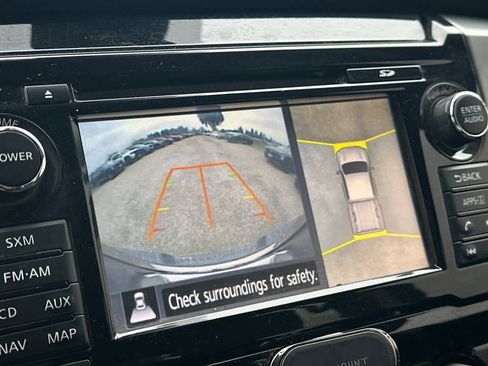 Used 2018 Nissan Titan Platinum Reserve w/ Platinum Utility Package image 20