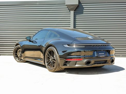 Certified 2024 Porsche 911 Carrera GTS image 3