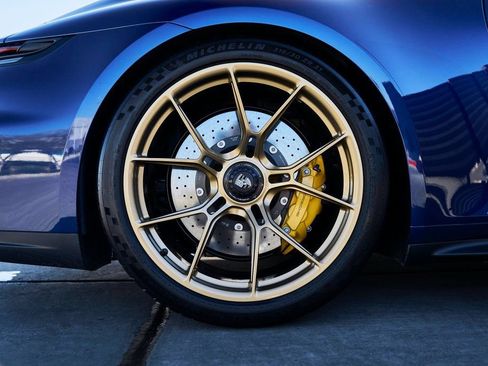 Used 2025 Porsche 911 GT3 w/ Chrono Package RWD image 26