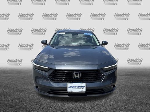 Certified 2023 Honda Accord EX image 3