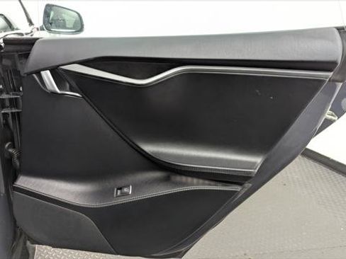 Used 2020 Tesla Model S Long Range AWD/4WD image 18