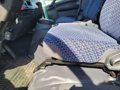 New 2024 Isuzu NPR image 35