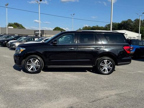 Used 2024 Ford Expedition Limited RWD image 6