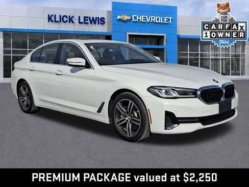 Used 2023 BMW 530i xDrive w/ Premium Package image 1