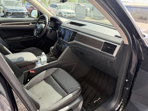 Used 2019 Volkswagen Atlas SEL AWD/4WD image 37
