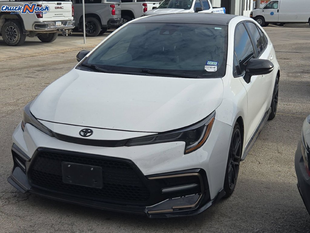 Used 2021 Toyota Corolla SE FWD image 3