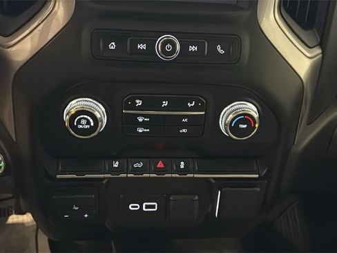 Used 2024 GMC Sierra 2500 Pro w/ Convenience Package image 20