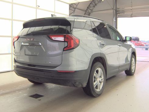 Used 2023 GMC Terrain SLE w/ Driver Convenience Package AWD/4WD image 6