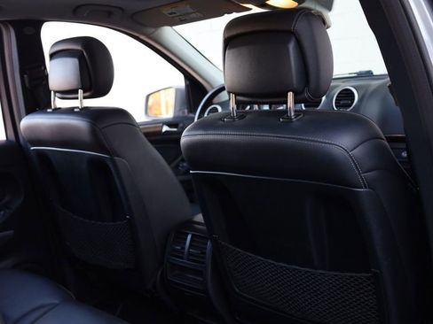 Used 2012 Mercedes-Benz GL 450 4MATIC image 25