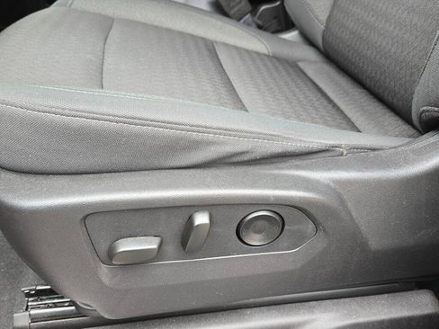 Used 2024 GMC Sierra 1500 Elevation image 15