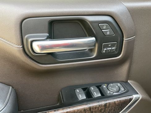 Used 2019 GMC Sierra 1500 Denali w/ Denali Ultimate Package image 12