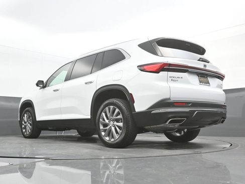 Used 2026 Buick Enclave Preferred w/ Power Package FWD image 47