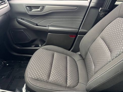 Certified 2024 Ford Escape Active AWD/4WD image 25