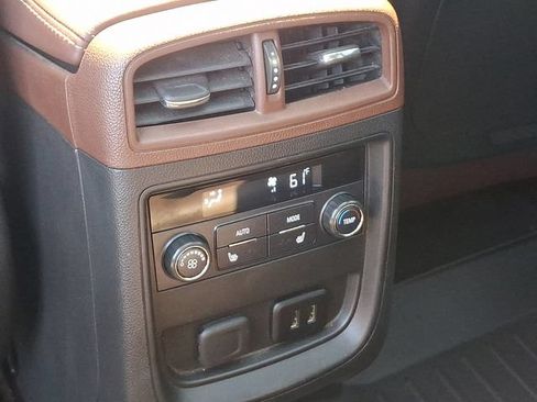 Used 2016 Buick Envision Premium AWD/4WD image 19