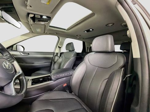 Used 2023 Hyundai Palisade SEL FWD image 12