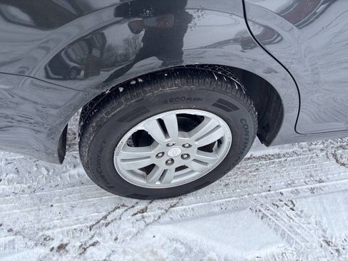 Used 2016 Chevrolet Sonic LT image 10