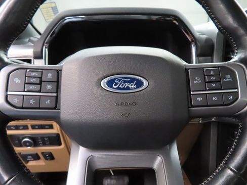 Used 2021 Ford F150 Lariat w/ Equipment Group 502A High image 61