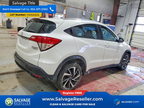 Used 2020 Honda HR-V Sport image 4