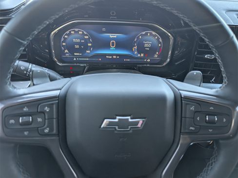 Used 2024 Chevrolet Silverado 1500 High Country w/ Midnight Edition image 30