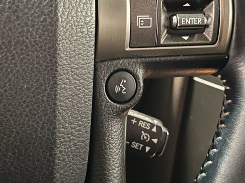 Used 2014 Lexus GX 460 w/ Premium Package AWD/4WD image 30