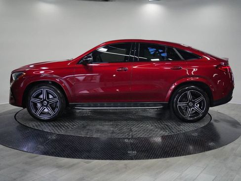 Used 2025 Mercedes-Benz GLE 450 4MATIC Coupe w/ Winter Package image 4