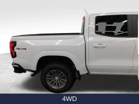 Used 2023 Chevrolet Colorado LT w/ LT Convenience Package II AWD/4WD image 25