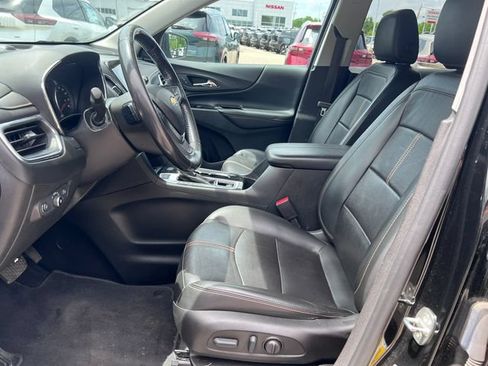 Used 2022 Chevrolet Equinox Premier AWD/4WD image 4