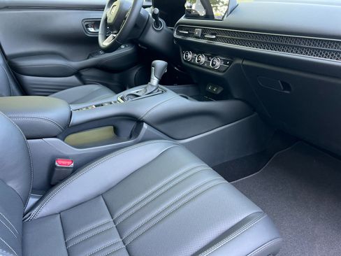 New 2026 Honda HR-V EX-L image 17