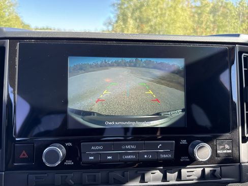 New 2026 Nissan Frontier S image 24